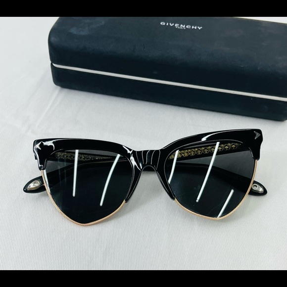 Givenchy Accessories - Authentic GIVENCHY Paris GV7078/S Black Gold Cat eye Polarized women Sunglasses